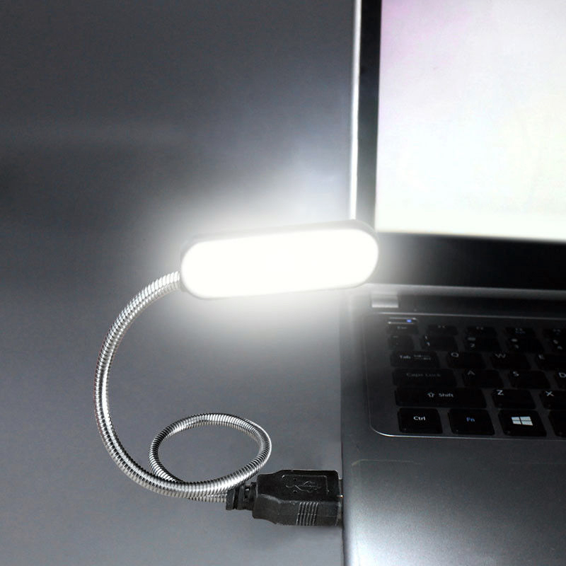 Mini lampada da libro a 4 LED  - Desk Setup Maker recensione e prezzo