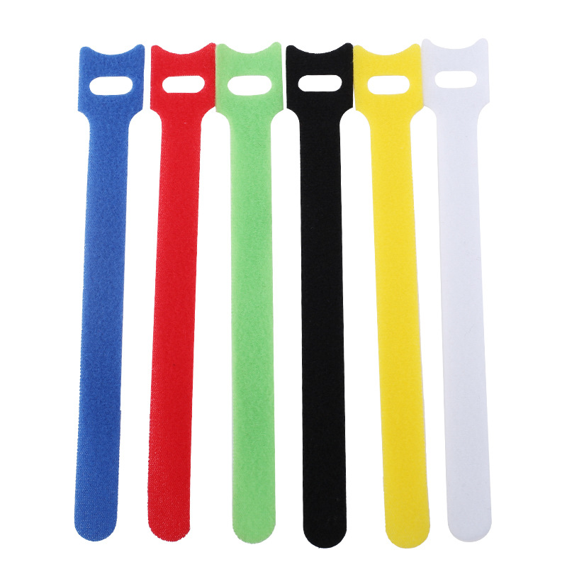 10 Pezzi Testa di Gatto a Form - Cable Velcro Strap recensione e prezzo
